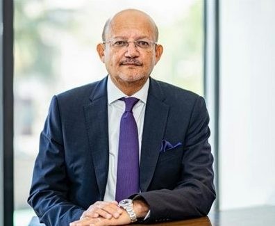 حسين الرفاعى رئيس بنك قناة السويس