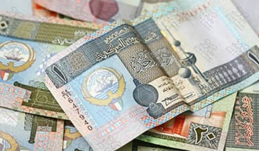 سعر الدينار الكويتى