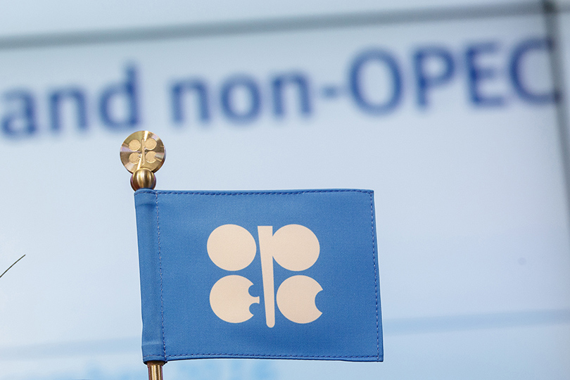 epa05668829 A Logo inside the headquarters of the Opec building in Vienna, Austria, 10 December, 2016. The Organization of the Petroleum Exporting Countries meet non-OPEC nations in Vienna on Saturday aiming to cut back oil supply to increase prices.  EPA/LISI NIESNER
