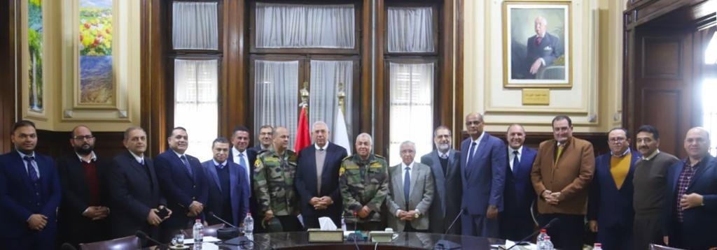 وزير الزراعة يتابع آخر مستجدات إنشاء محطة شتلات القصب بوادي الصعايدة