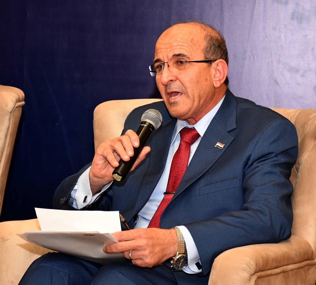 الدكتور طارق سليمان رئيس قطاع الثروة الحيوانية والداجنة