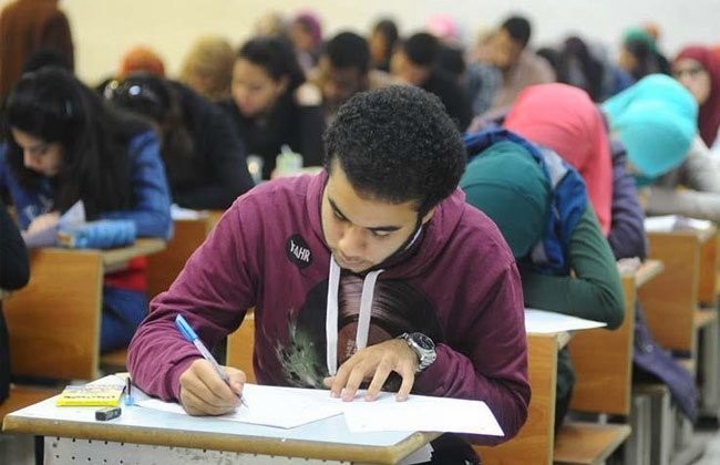 طلاب الثانوية