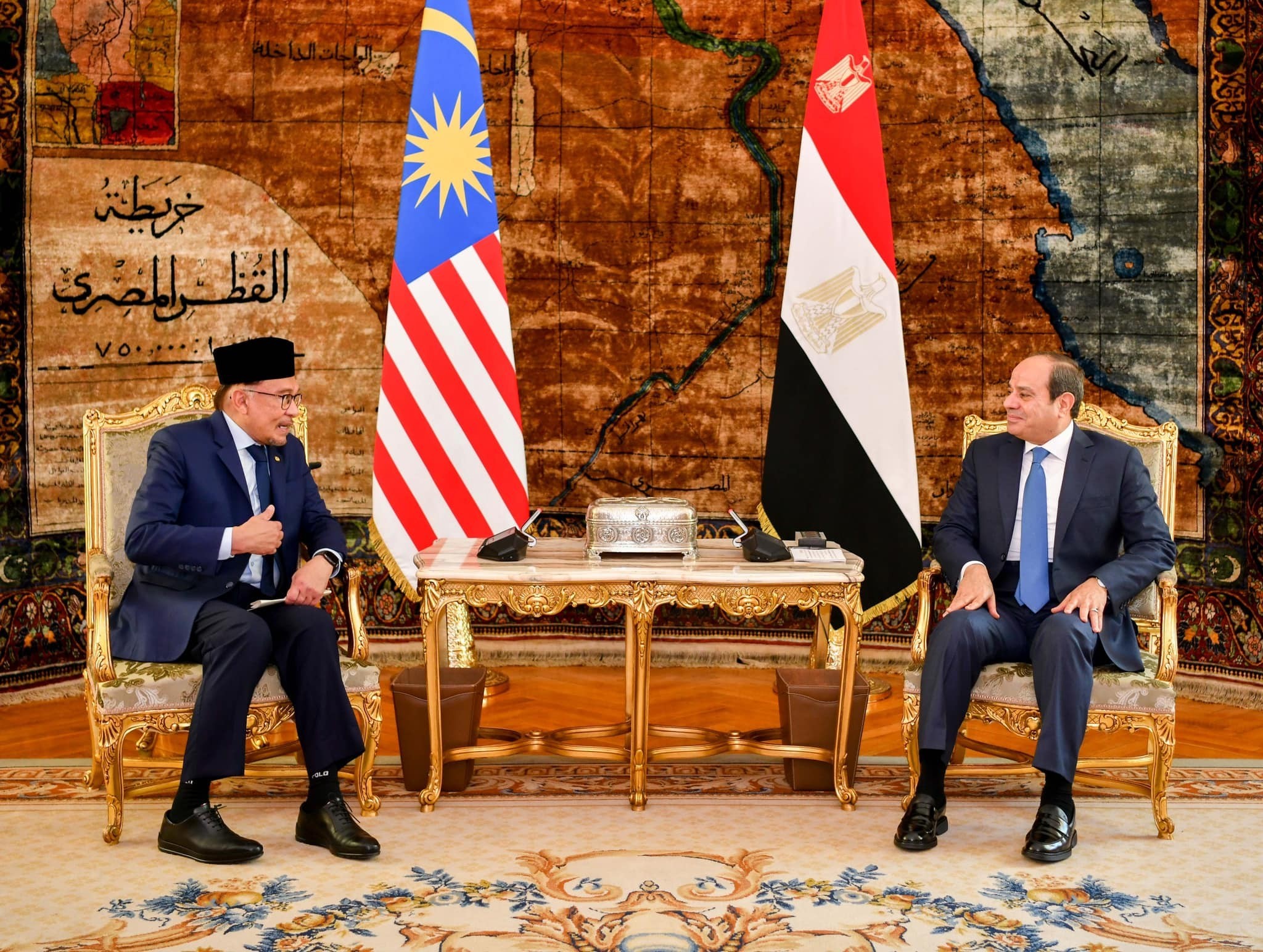 السيسي ورئيس وزراء ماليزيا