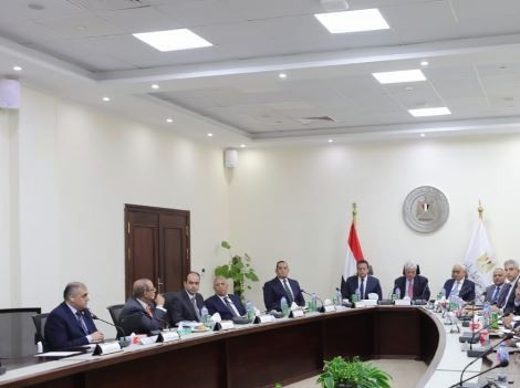 خلال اجتماع وزير التعليم العالى