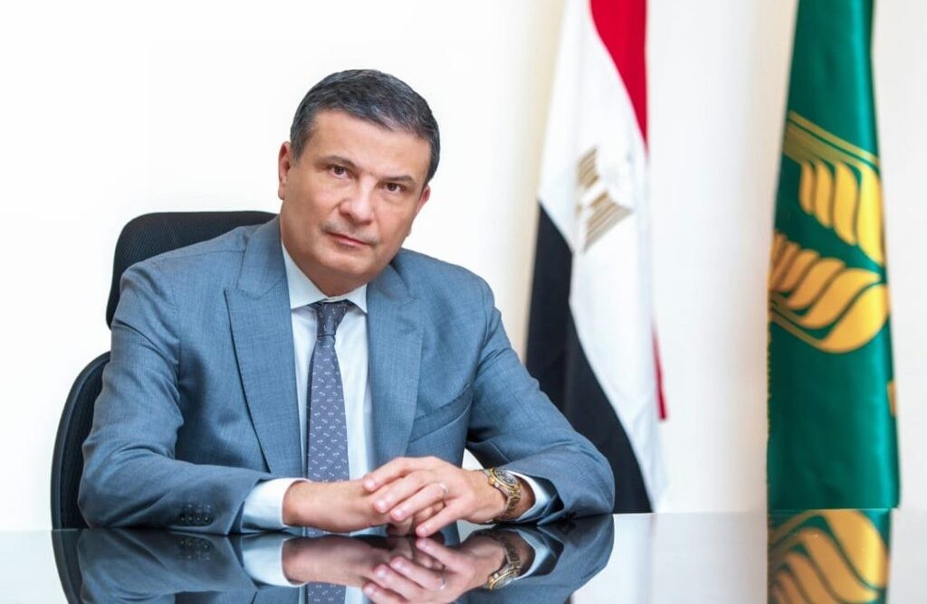 علاء فاروق رئيس البنك الزراعى المصرى 
