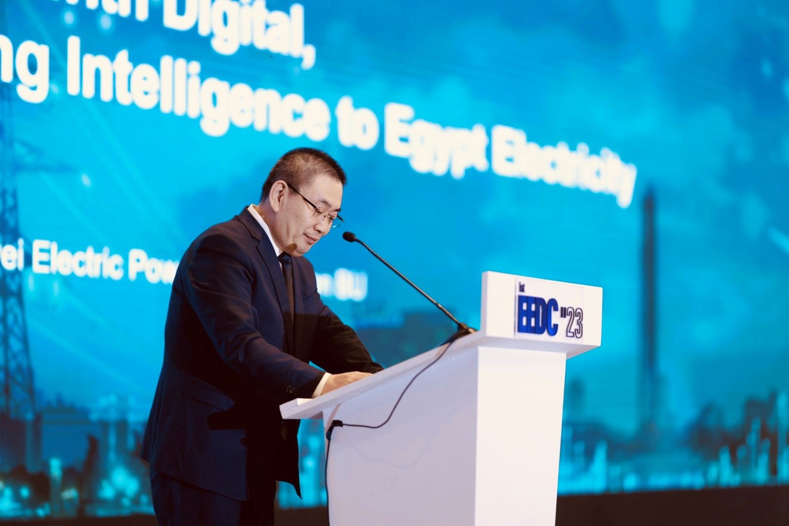  هواوي تنظم المؤتمر الأول للتحول الرقمي لقطاع الطاقة في مصر