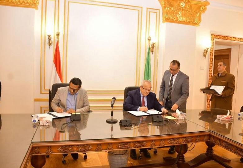 توقيع البروتوكول بين جامعة القاهرة والصحفيين
