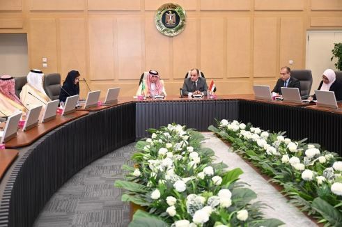 وزير التجارة مع نظيره السعودى