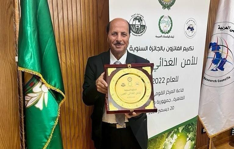 الدكتور حمدي الموافى رئيس البرنامج القومي لتطوير الأرز الهجين بوزارة الزراعة