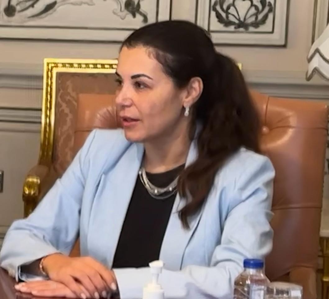 رئيس مجموعة النساجون الشرقيون