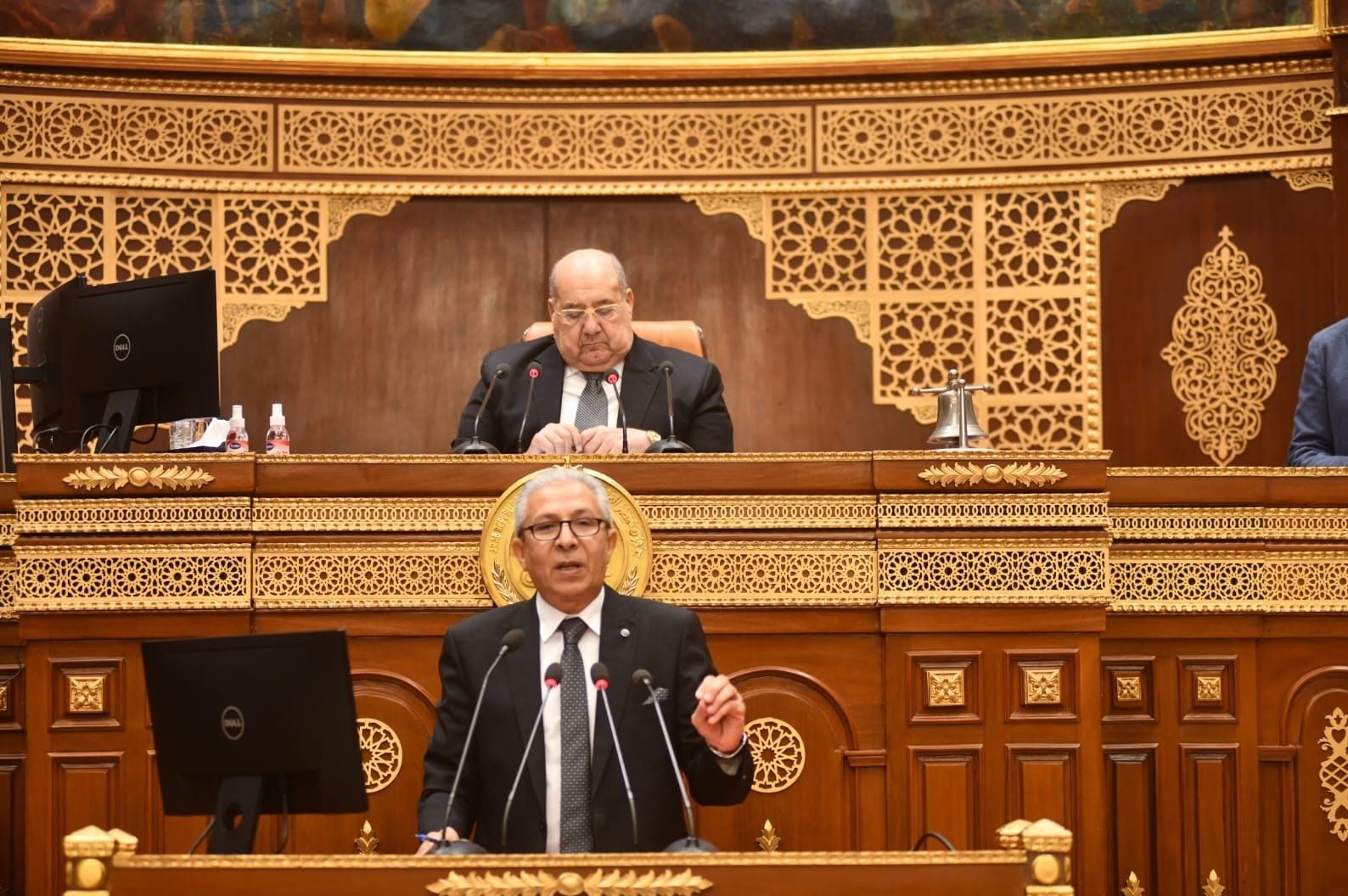 رئيس جهاز حماية البحيرات أمام مجلس الشيوخ