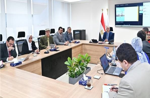 وزير الموارد المائية والرى