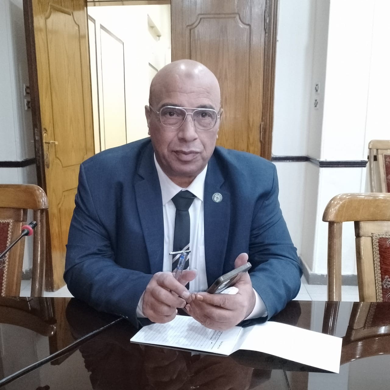 الدكتور محمود قمحاوى مدير المعهد