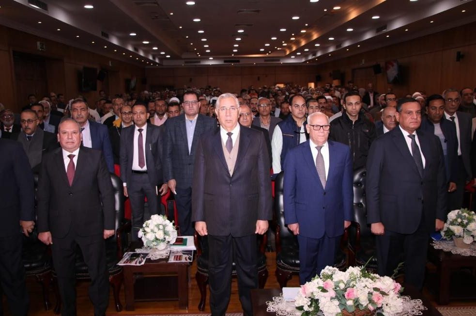 وزير الزراعة