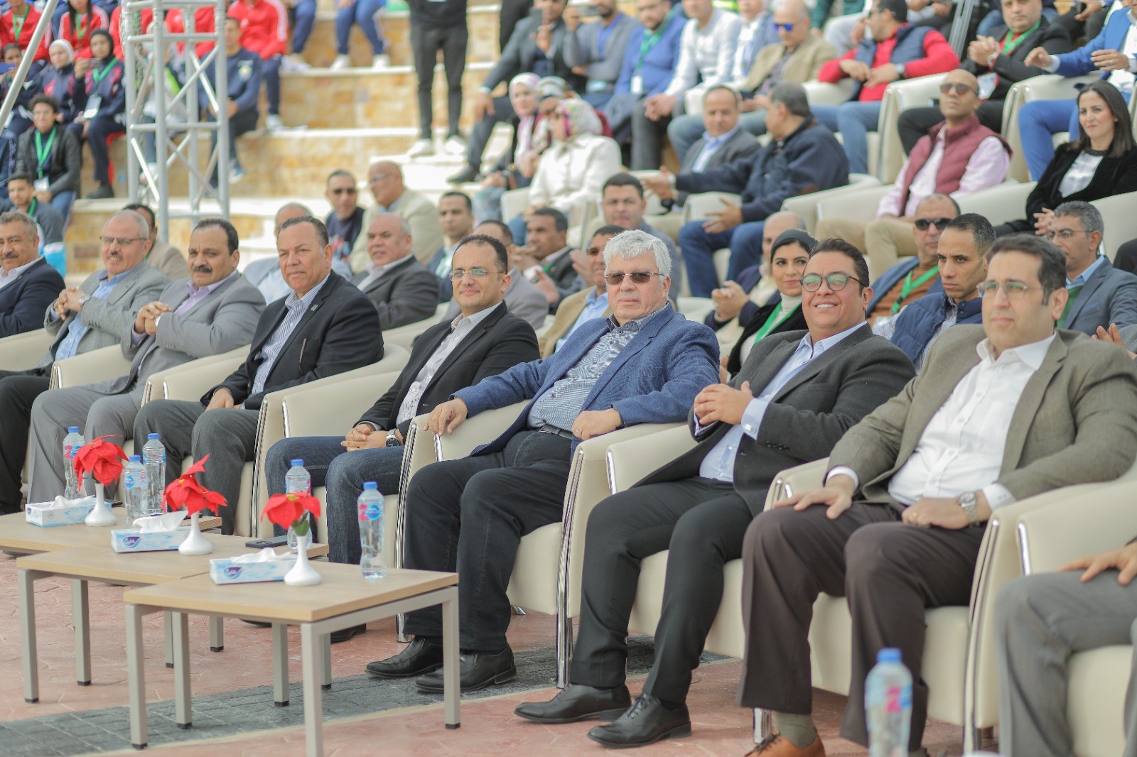 أيمن عاشور