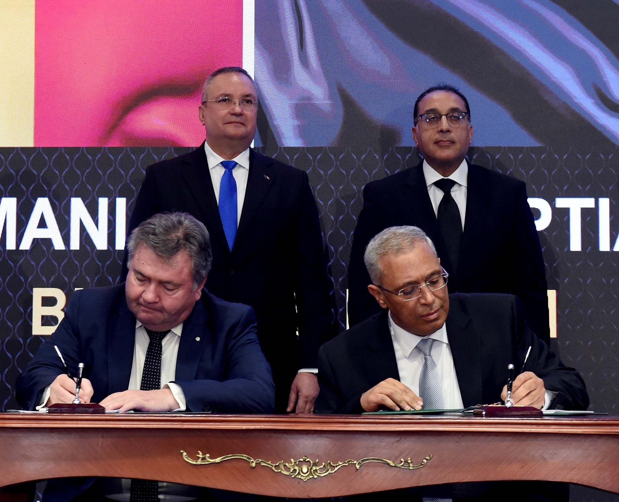 مصر ورومانيا توقعان مذكرة تفاهم لتعزيز التعاون في أبحاث العلوم والتكنولوجيا