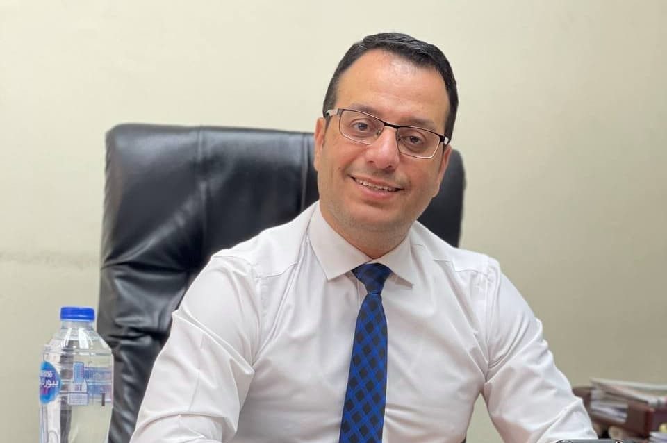 د وليد عادل، الخبير الاقتصادي