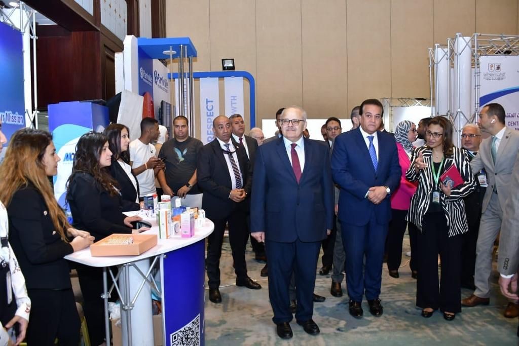 الخشت وعبد الغفار