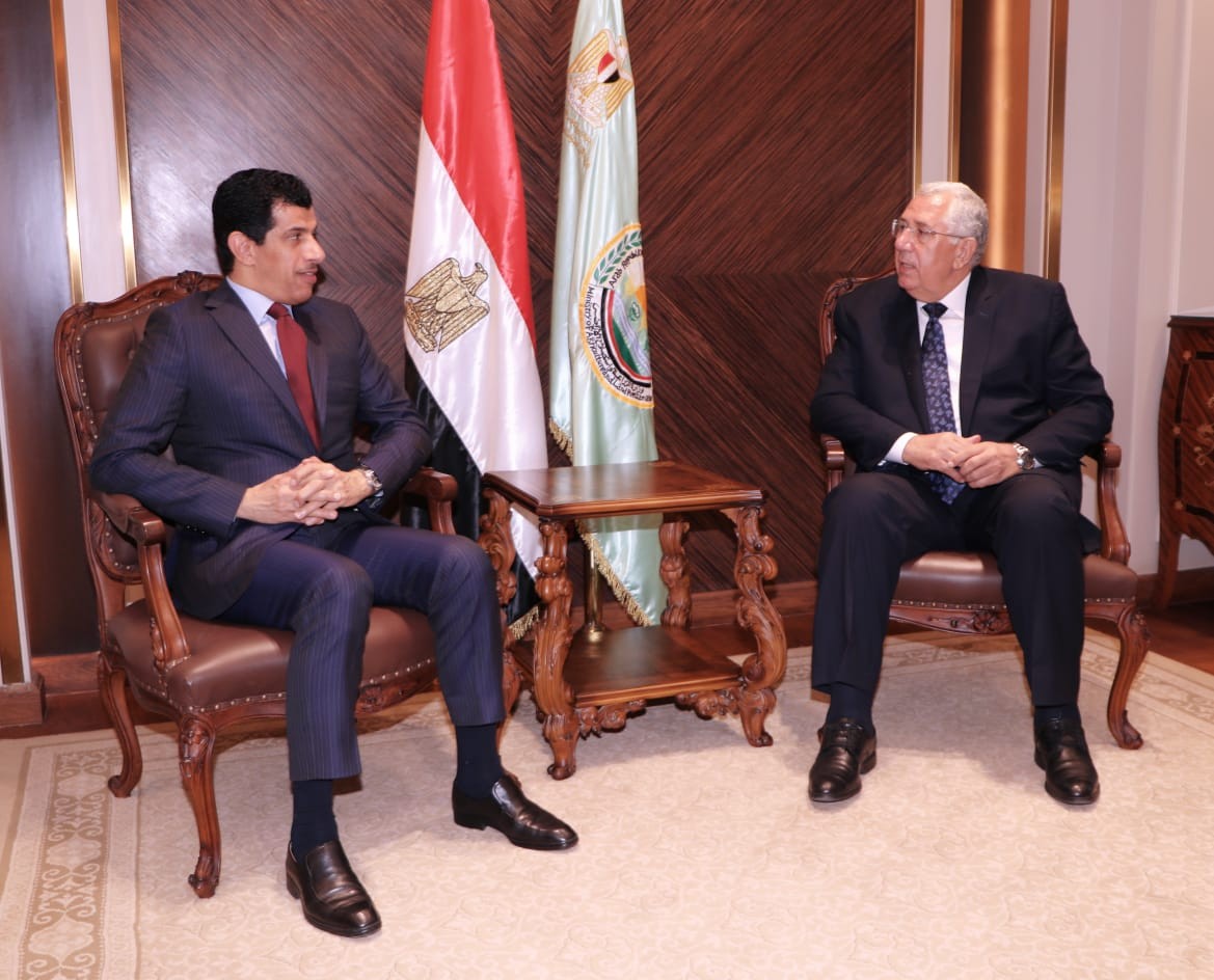 وزير الزراعة والسفير القطرى بالقاهرة