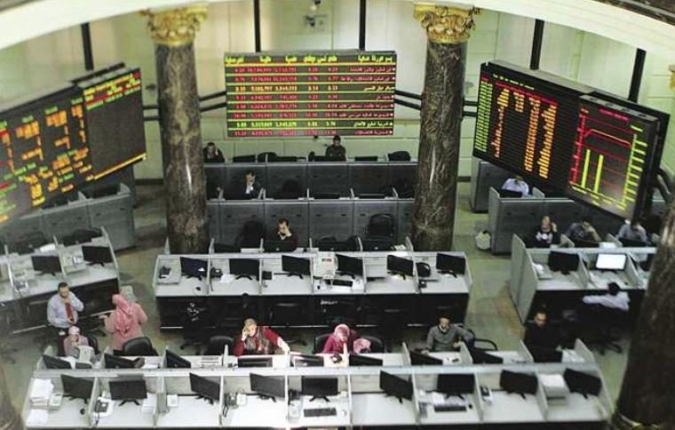 ارتفاع مؤشرات البورصة في منتصف التعاملات مدفوعة بمشتريات عربية وأجنبية
