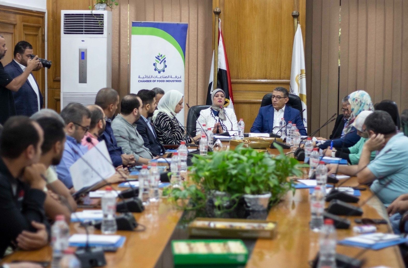 الصناعات الغذائية ومتبقيات المبيدات ينظمان ورشة عمل