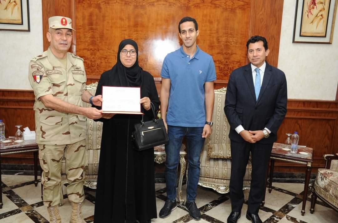 قيادة قوات الدفاع الشعبى والعسكرى تنظم ندوتين تثقيفيتين