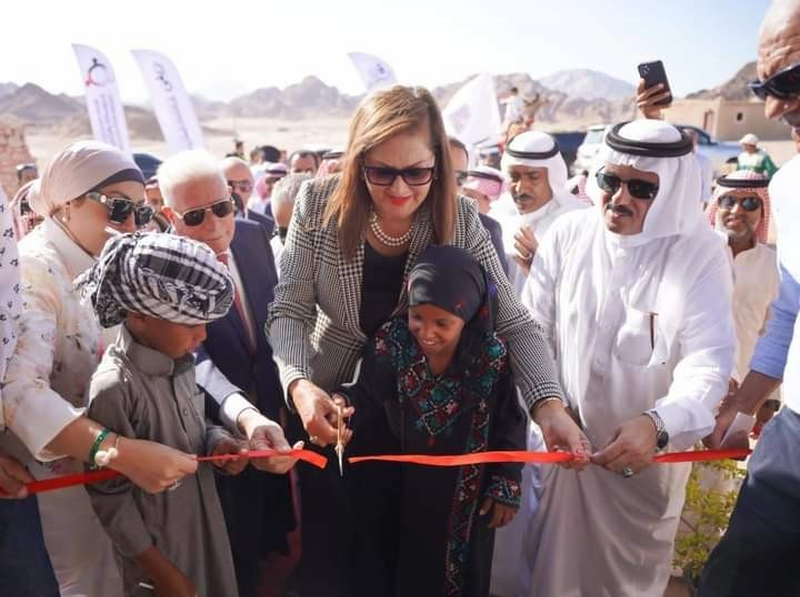 وزيرة التخطيط ومحافظ جنوب سيناء يفتتحان أعمال تطوير "منحر الناقة"