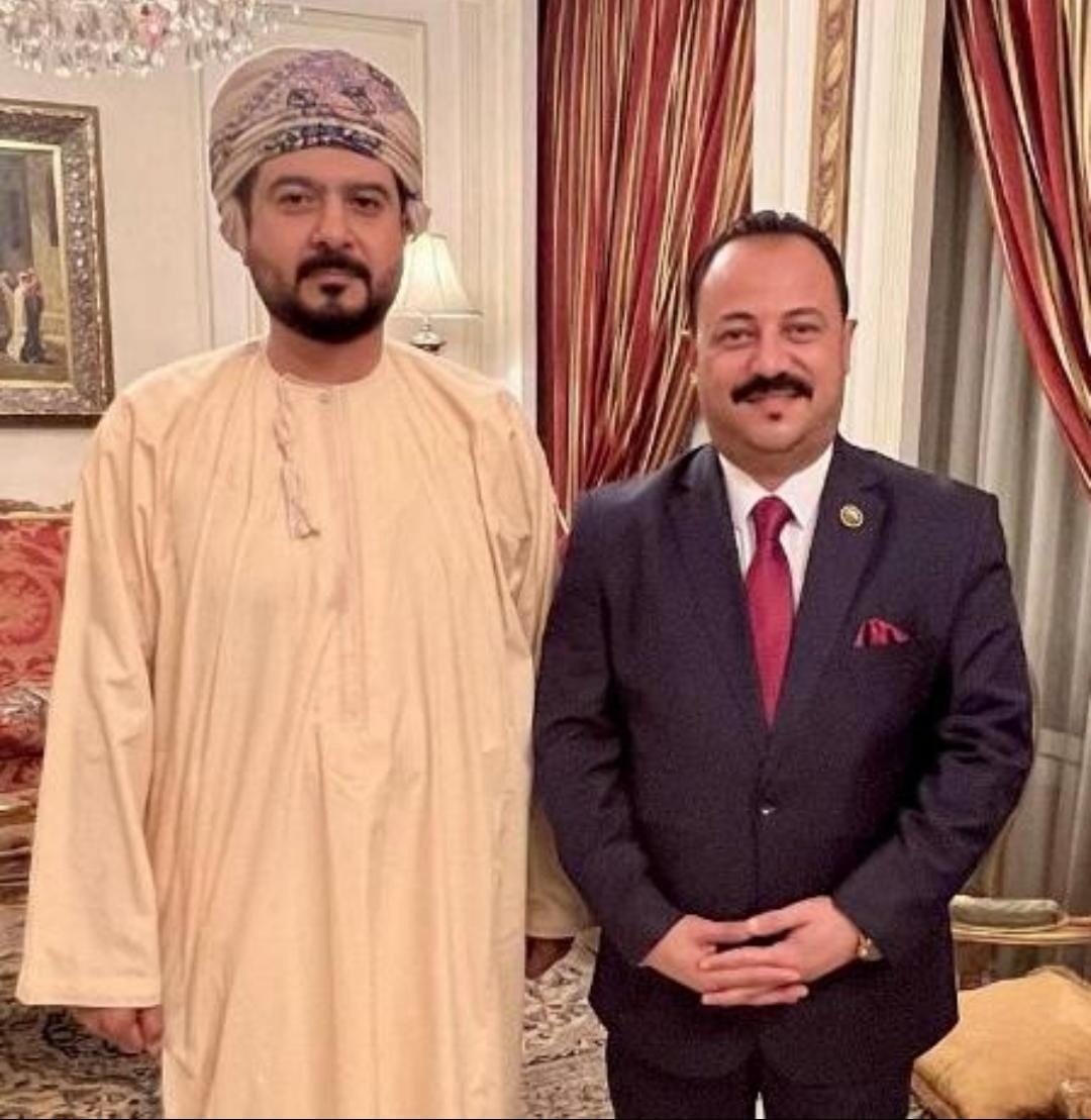 عضو لجنة الصناعة مع وزير التجارة العمارنى