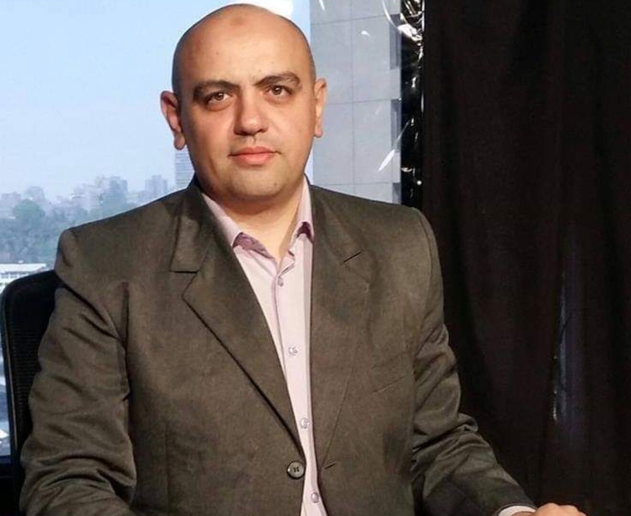 هشام حسن