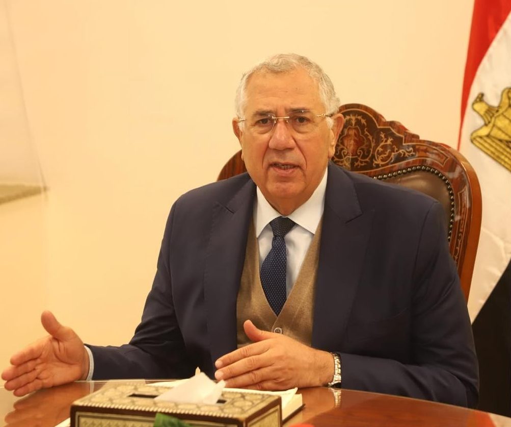 وزير الزراعة