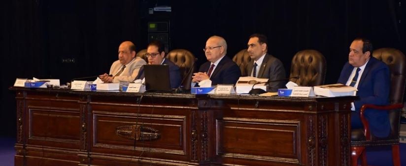 اجتماع مجلس جامعة القاهرة