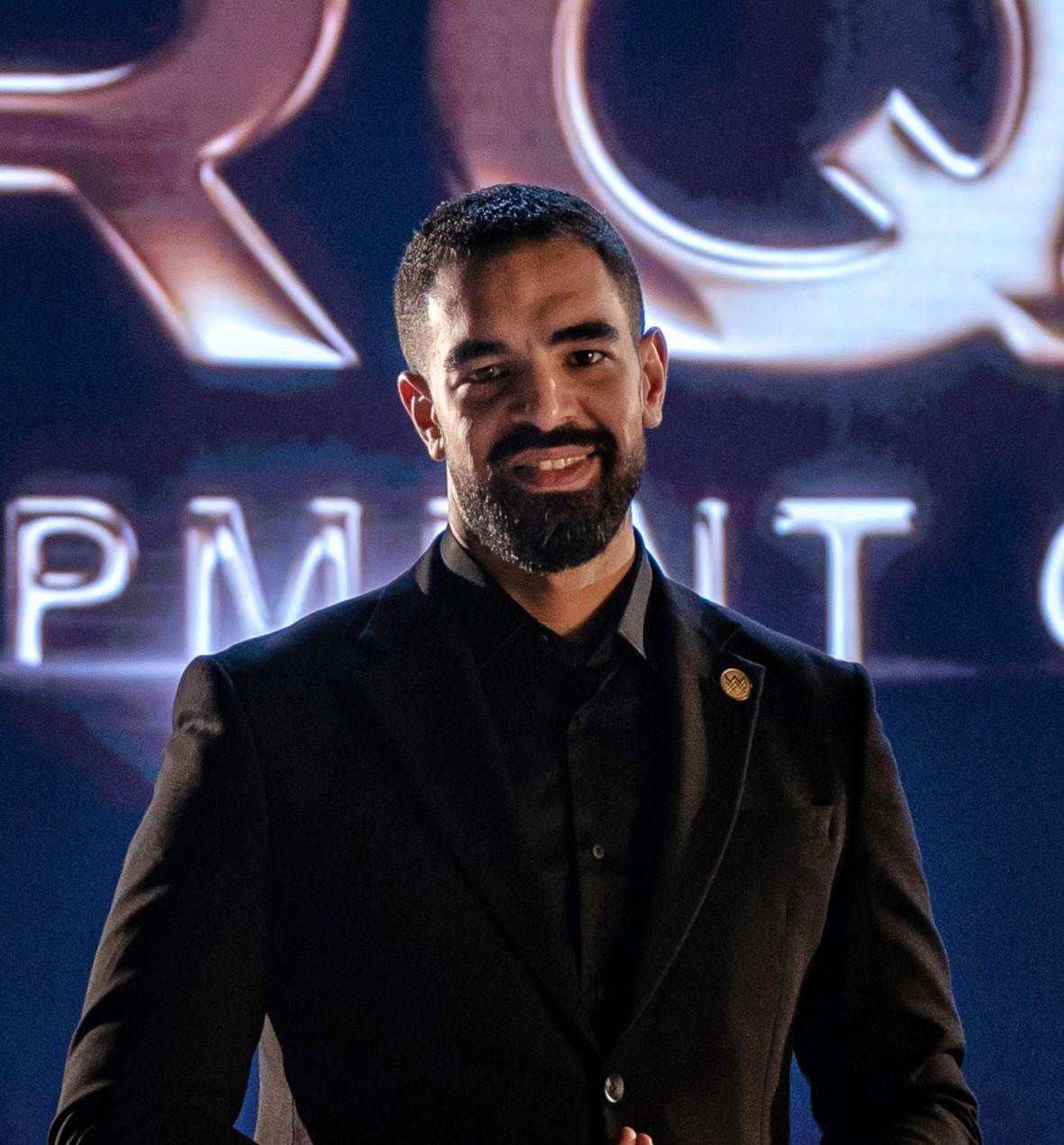  أحمد زيادة: تحقيق 70% من المستهدف البيعي للمرحلة الأولى لمول Annex26 