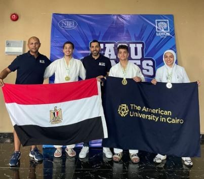 الطلاب