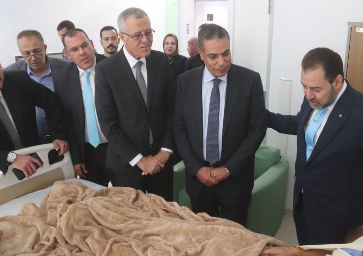 زيارة وفد التعليم العالى للطلاب المصابين