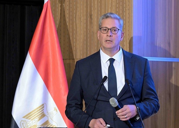 وزير البترول والثروة المعدنية