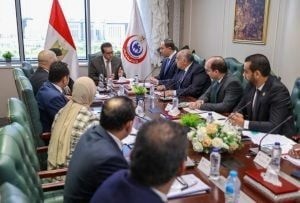 وزير الصحة والسكان