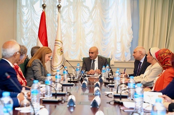 وزير التعليم يبحث مع سفير إيطاليا مشروعات مشتركة 