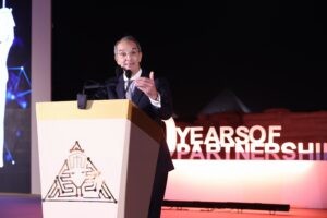 الدكتور/ عمرو طلعت وزير الاتصالات وتكنولوجيا المعلومات