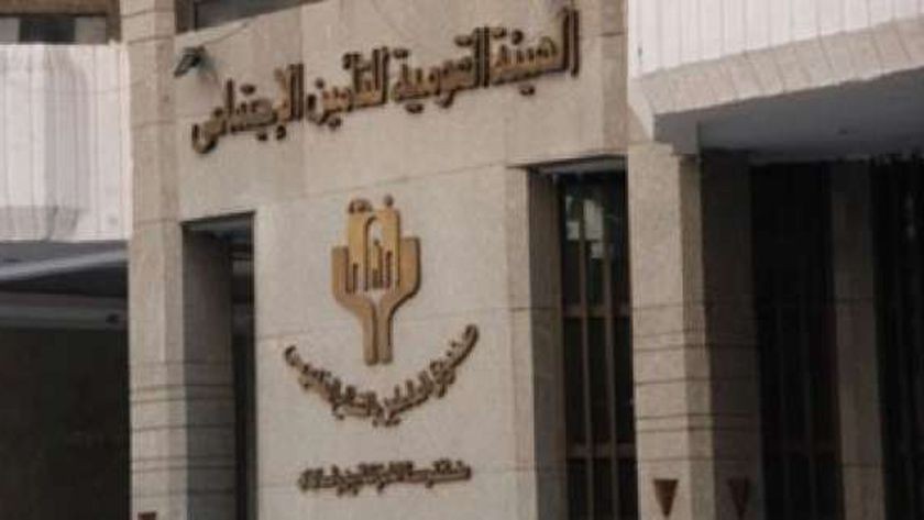 هل يحق للعاطل التأمين على نفسه؟