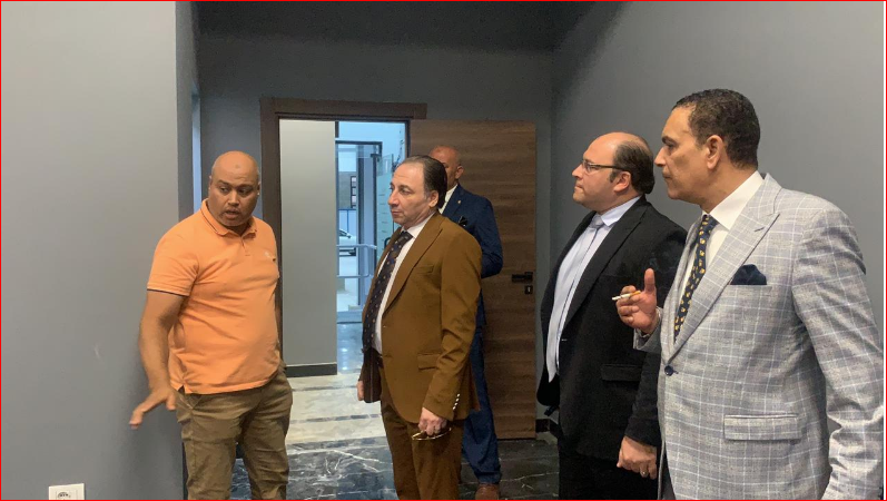 أيمن سليمان