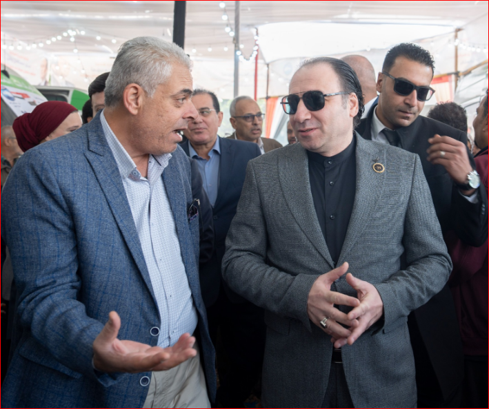 أيمن سليمان 