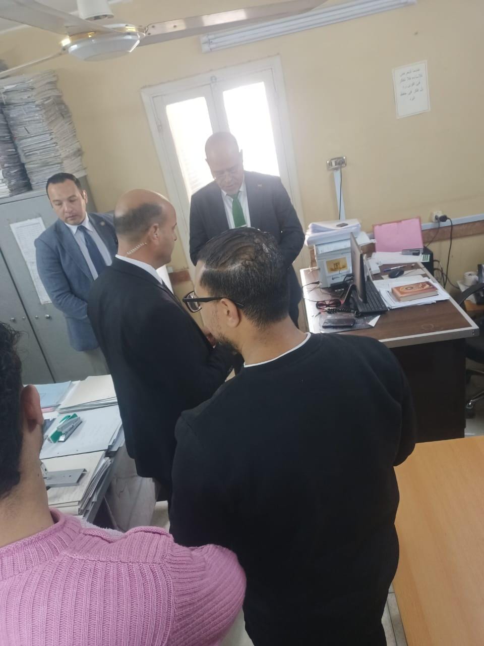 جبراوزير العمل يتدخل لحل مشكلة 9 عاملين في "شركة خاصة"