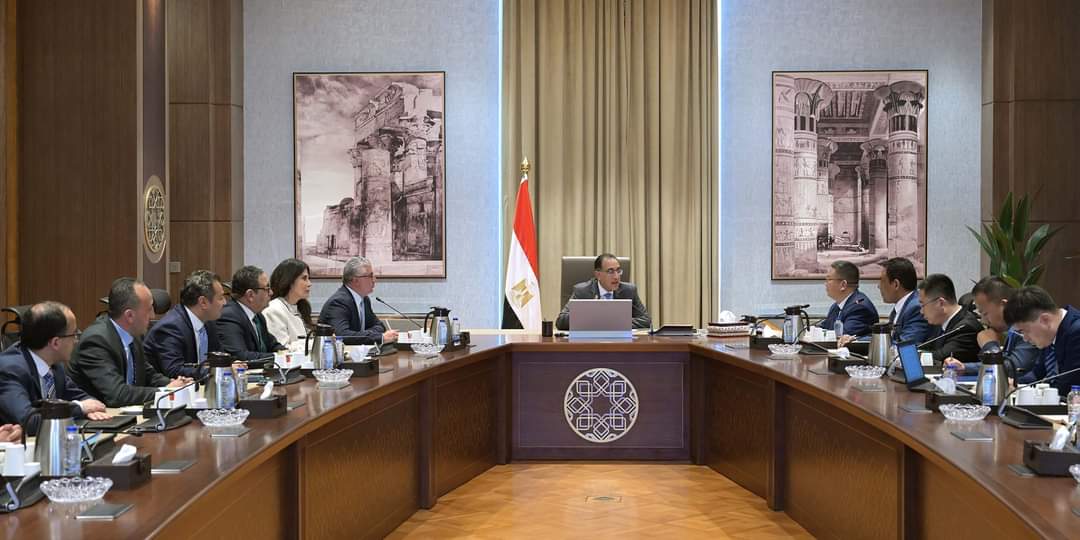 مدبولي يناقش مشروعا مهما لإنتاج السيارات مع "جريت وول موتورز"