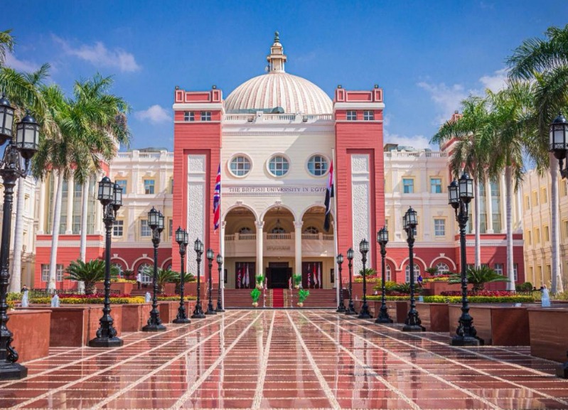 الجامعة البريطانية 