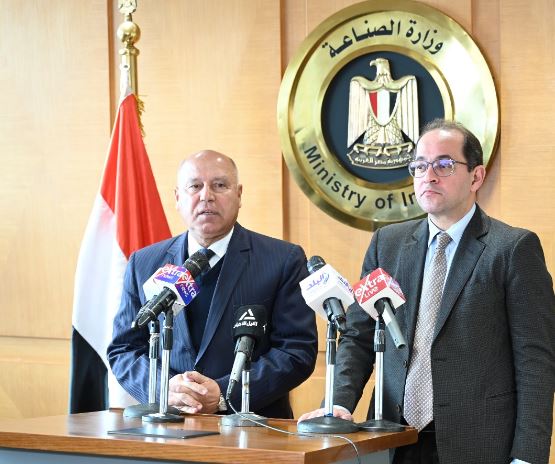 خلال اللقاء