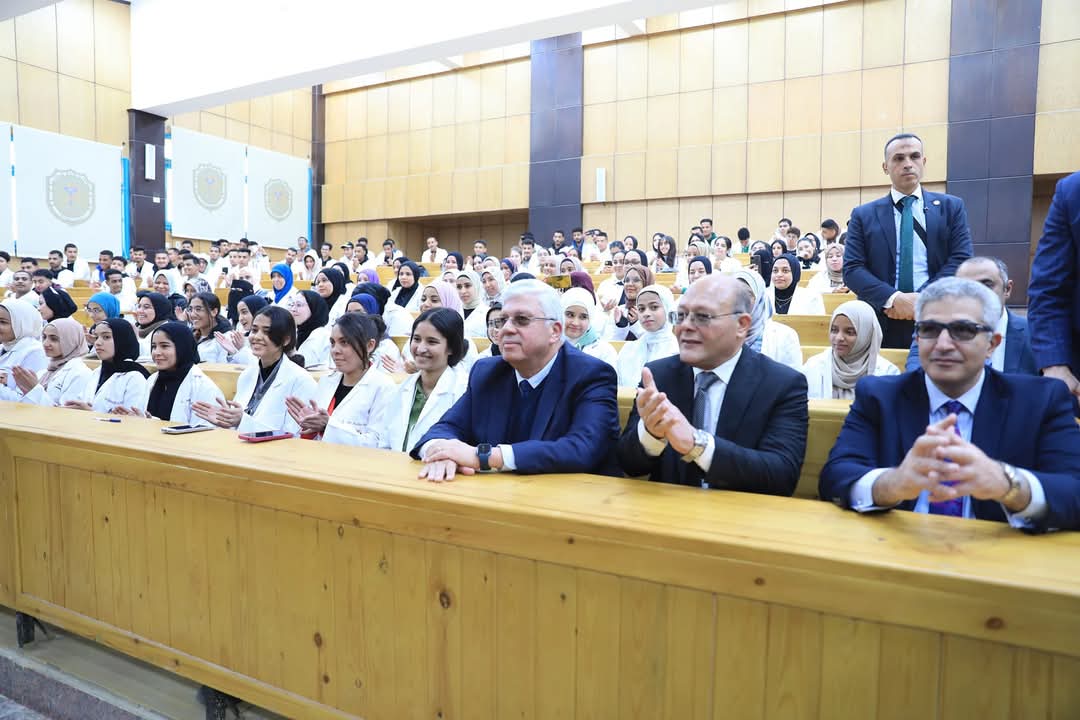وزير التعليم العالي 