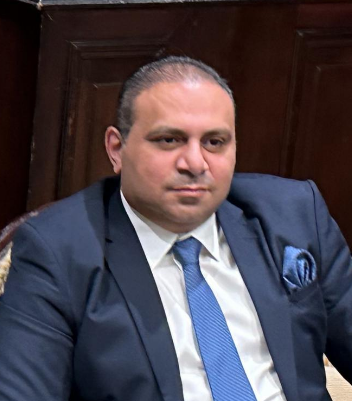 احمد زكى