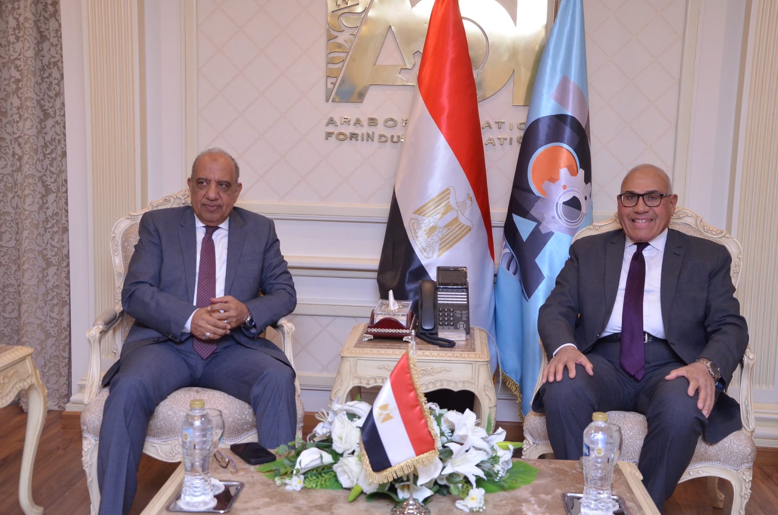 وزارة الكهرباء 