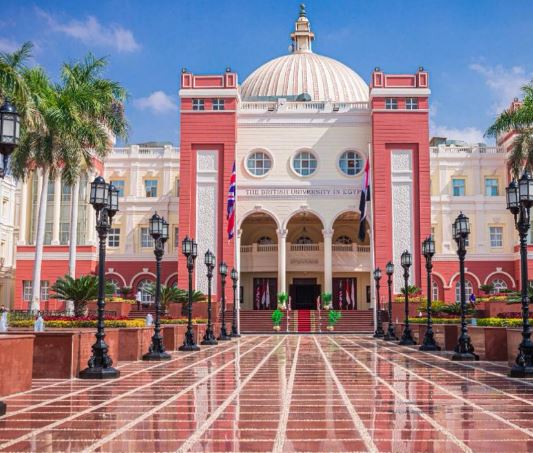 الجامعة البريطانية
