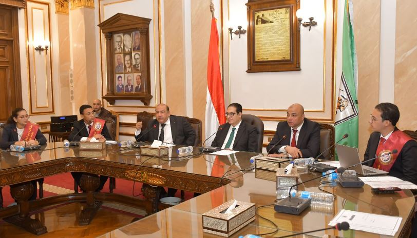رئيس جامع القاهرة